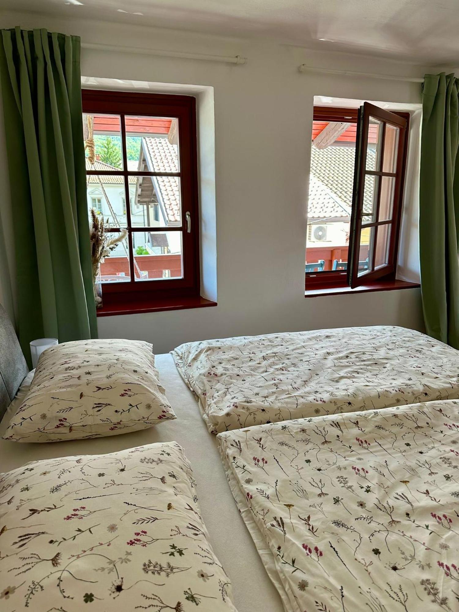 Hisa Rejmr With Private Parking Villa Kobarid Exterior photo